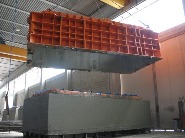 Scatolari prefabbricati - sformatura produzione scatolare