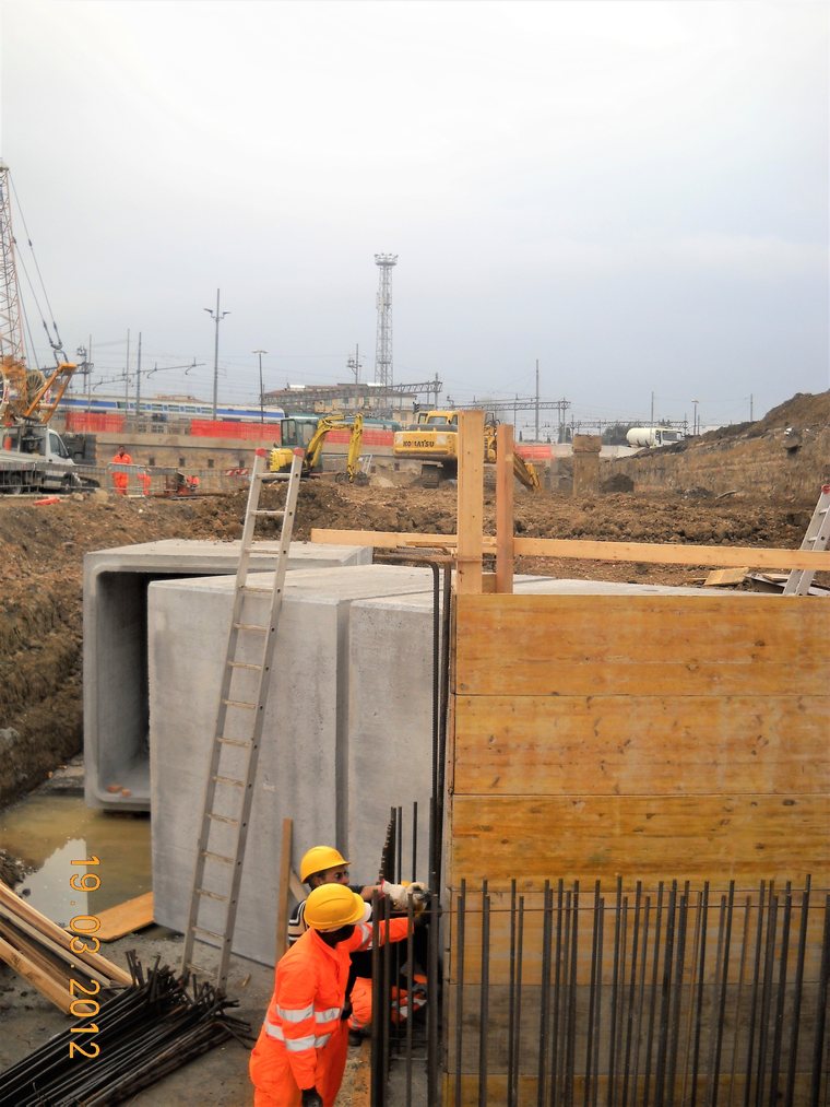 Scatolari prefabbricati - scatolari su cantiere di Firenze
