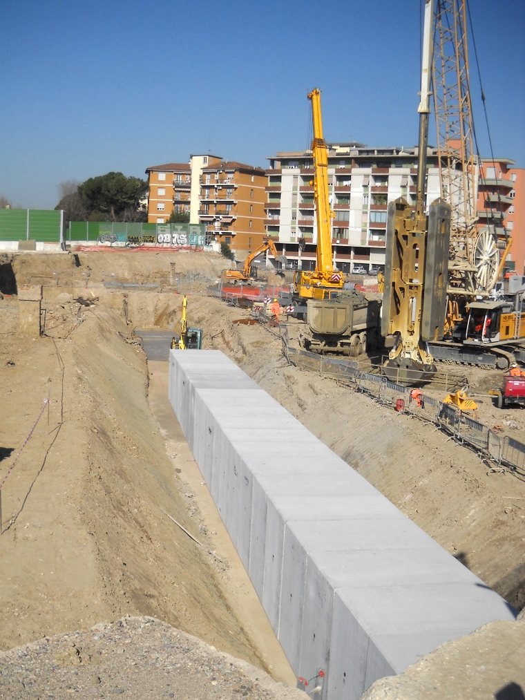 Scatolari prefabbricati - scatolari su cantiere di Firenze
